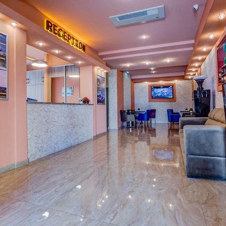 בודווה Adriatik Lux Apartments מראה חיצוני תמונה
