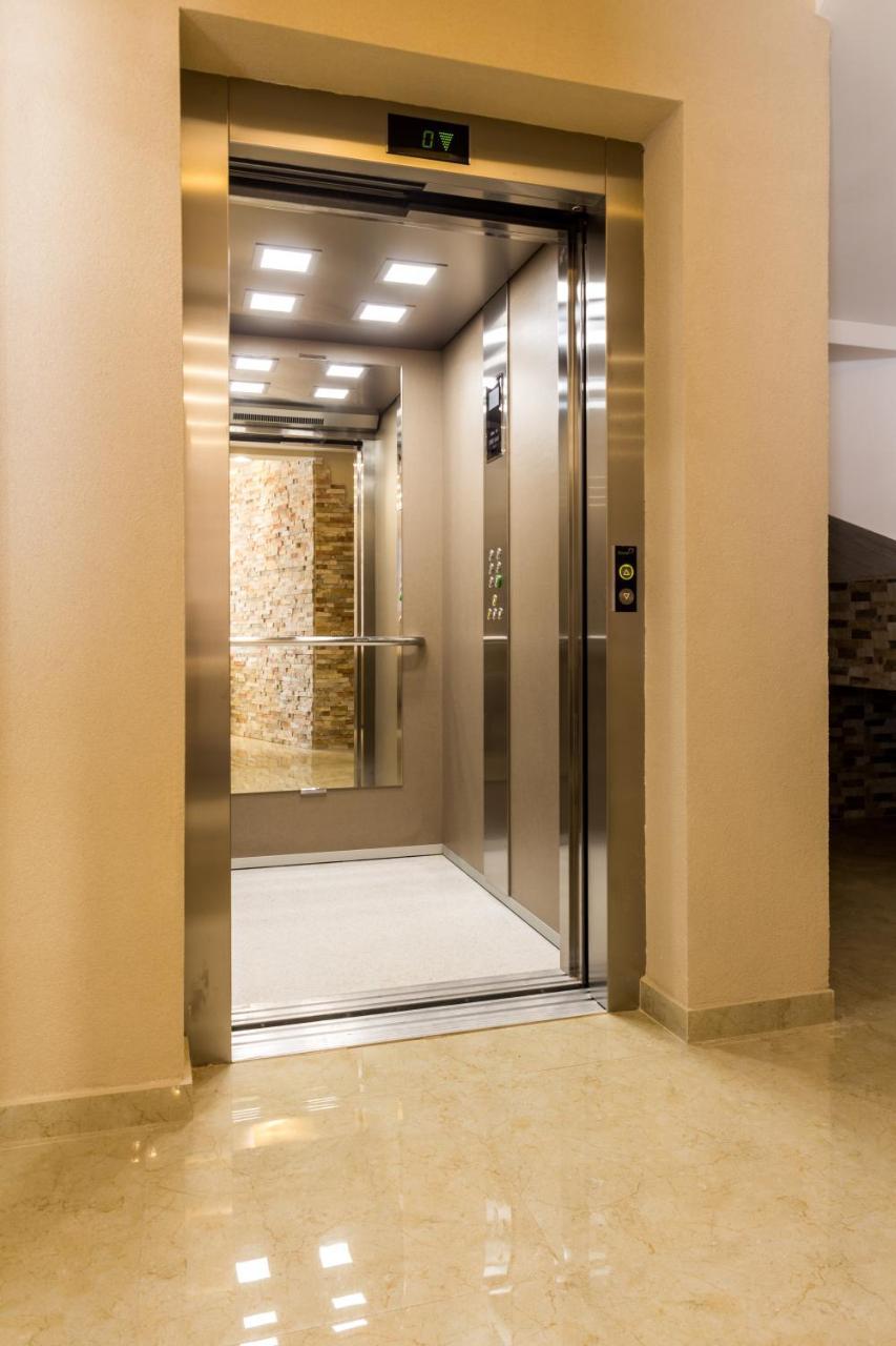 בודווה Adriatik Lux Apartments מראה חיצוני תמונה
